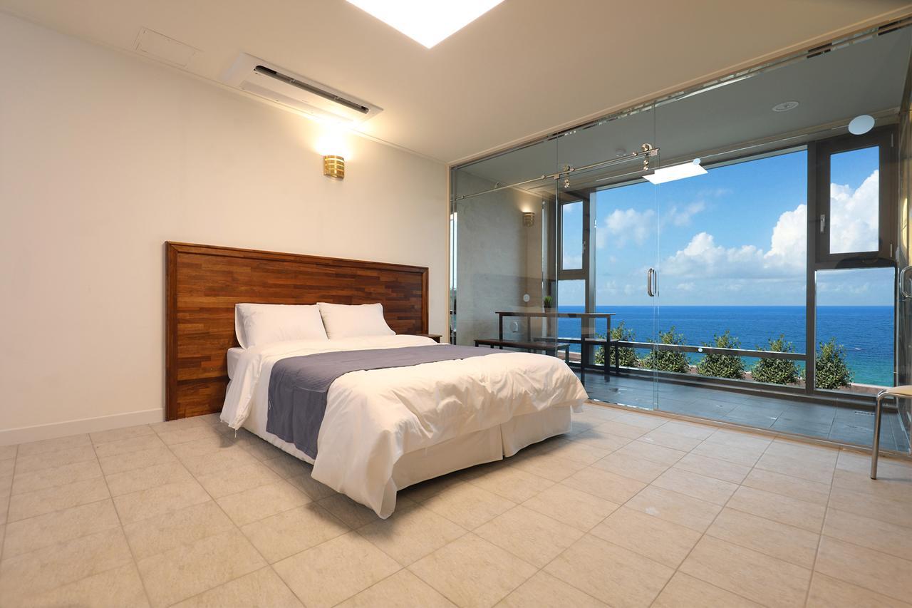 Pool Villa K Gangneung Luaran gambar